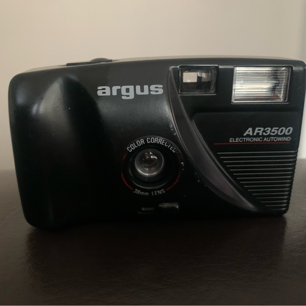 Vintage Argus AR3500 Black Autowind Film Camera